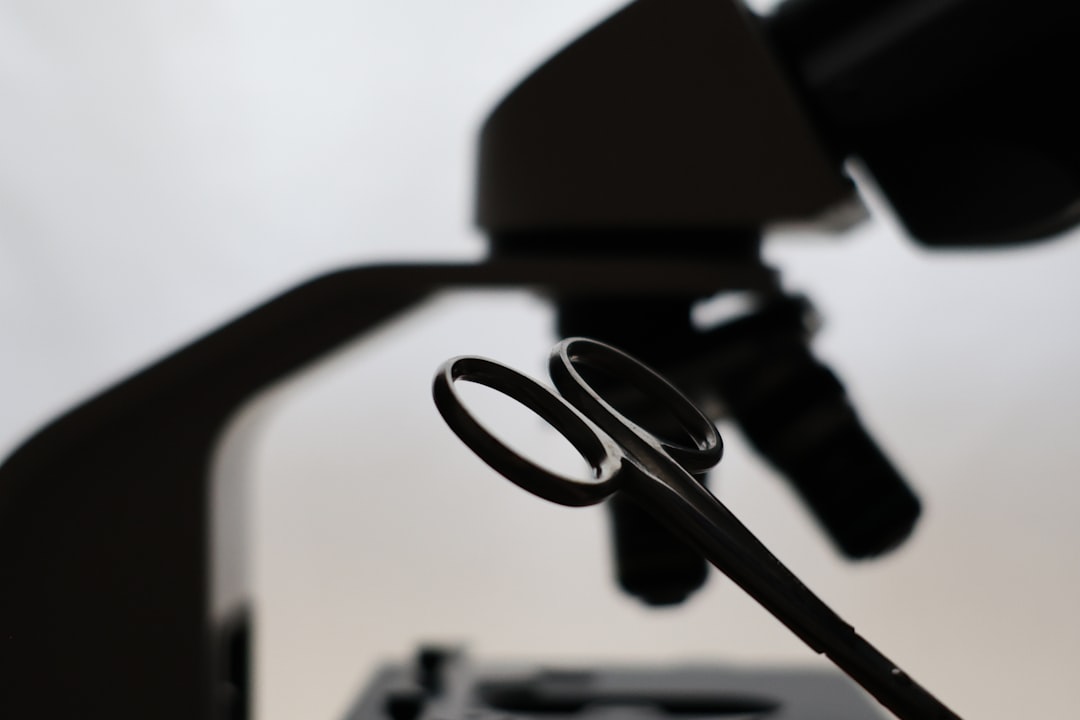 薬の実用化研究を進める研究室