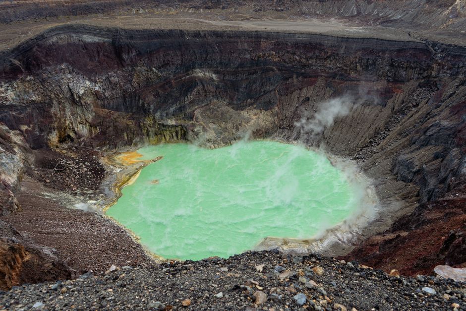火山と硫黄